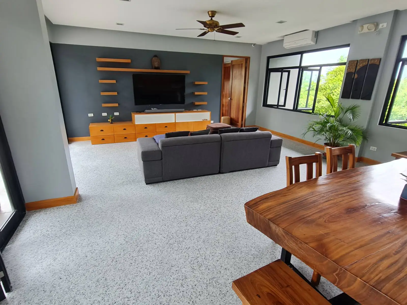 5 Powerful Ways Epoxy Flooring Can Help Increase Your Property Value